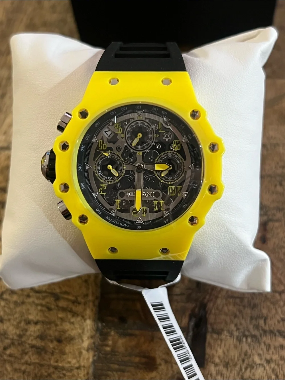 Invicta Racing Valyron Unisex 41mm Yellow Watch NEW!